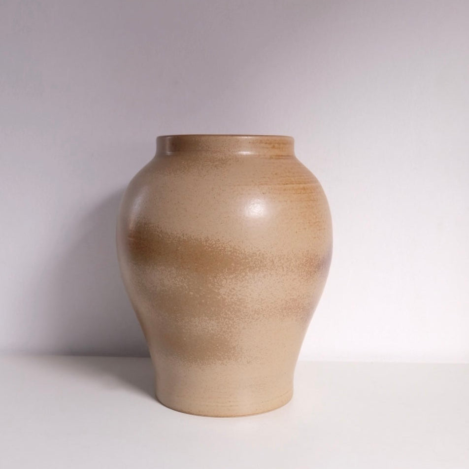 The Vase H27