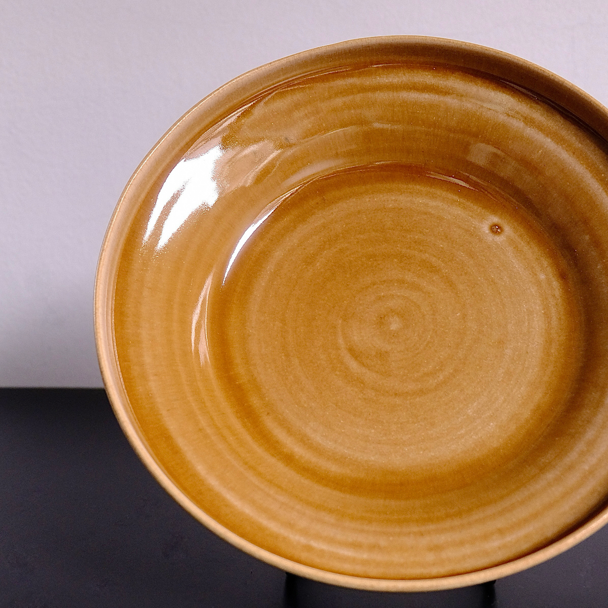 amber plate