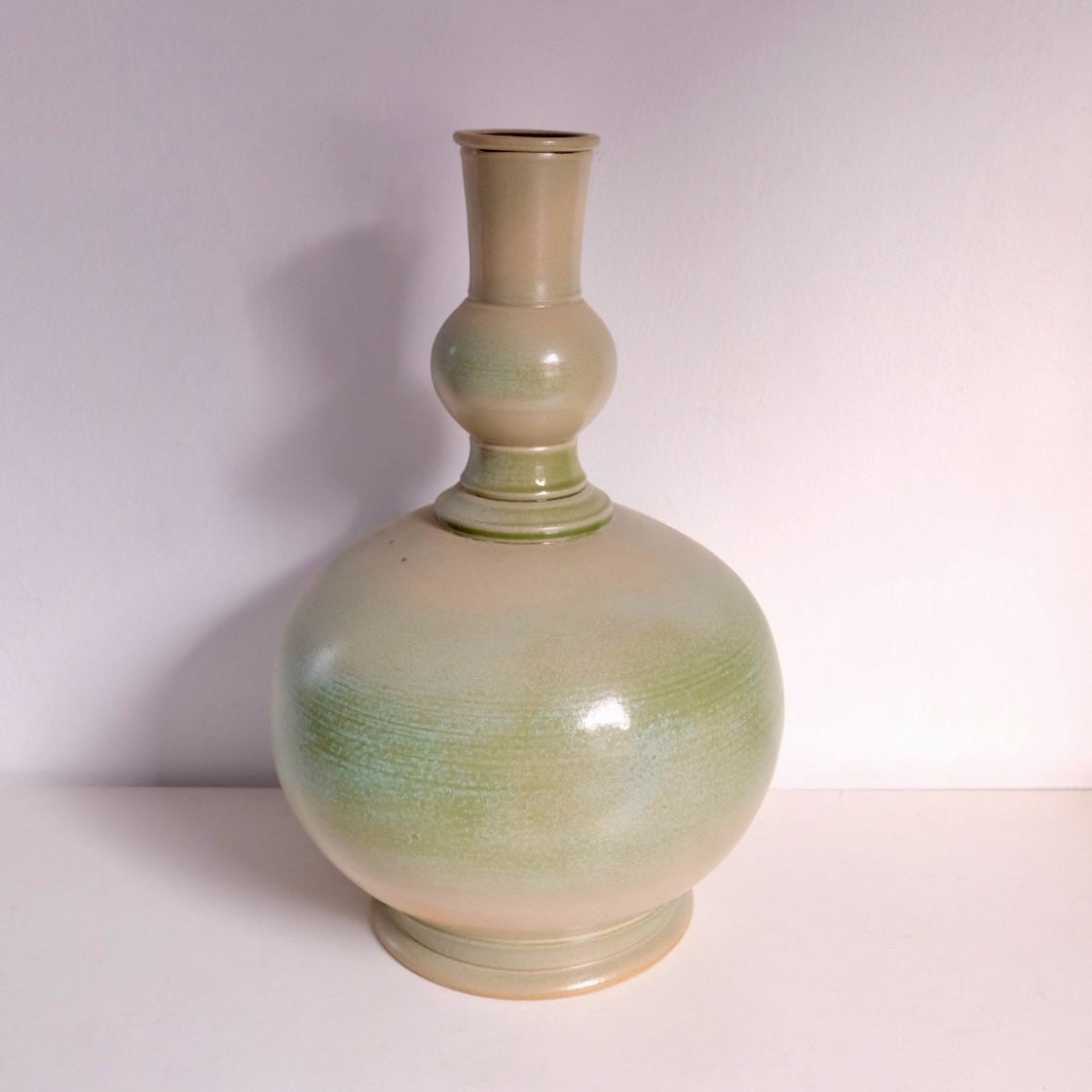 The Vase H40