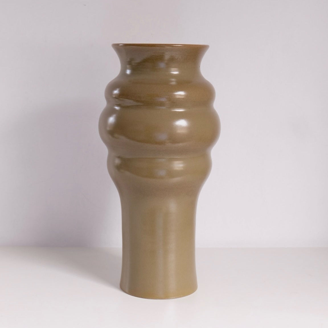 The Vase H33