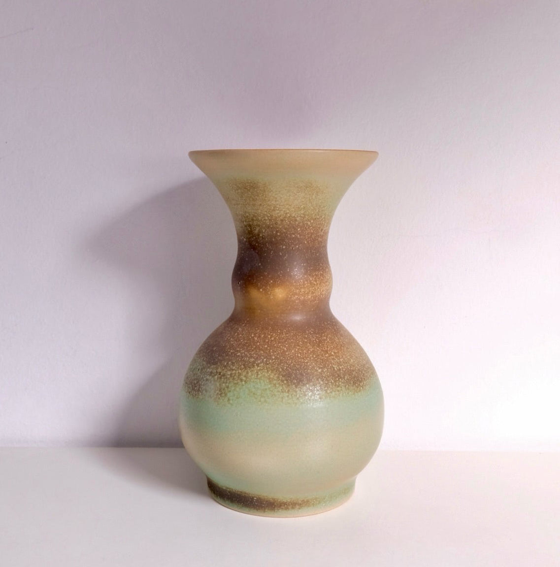 The Vase H29