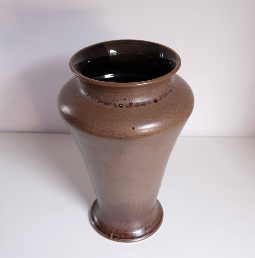The Vase H30