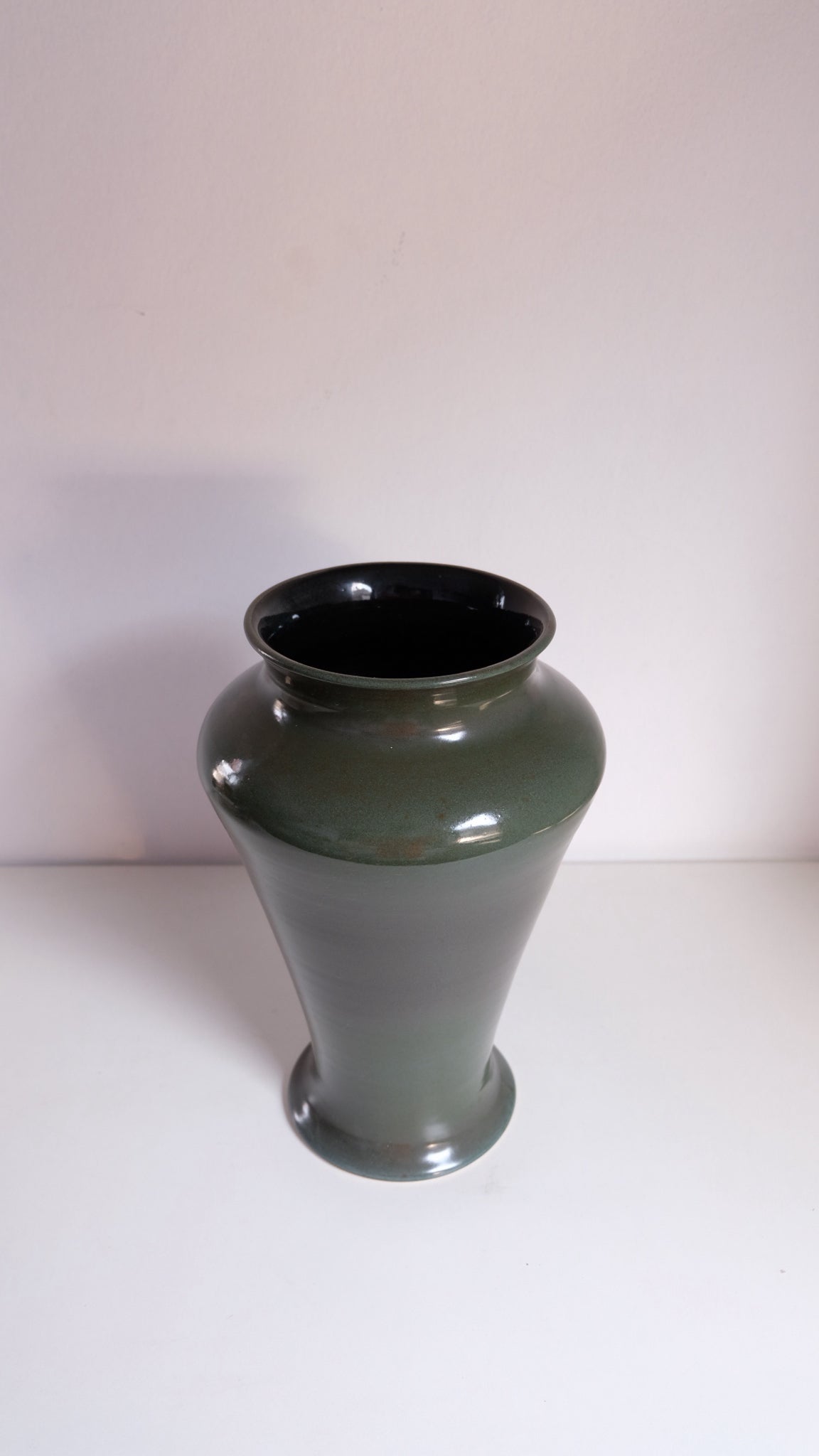 The Vase H30