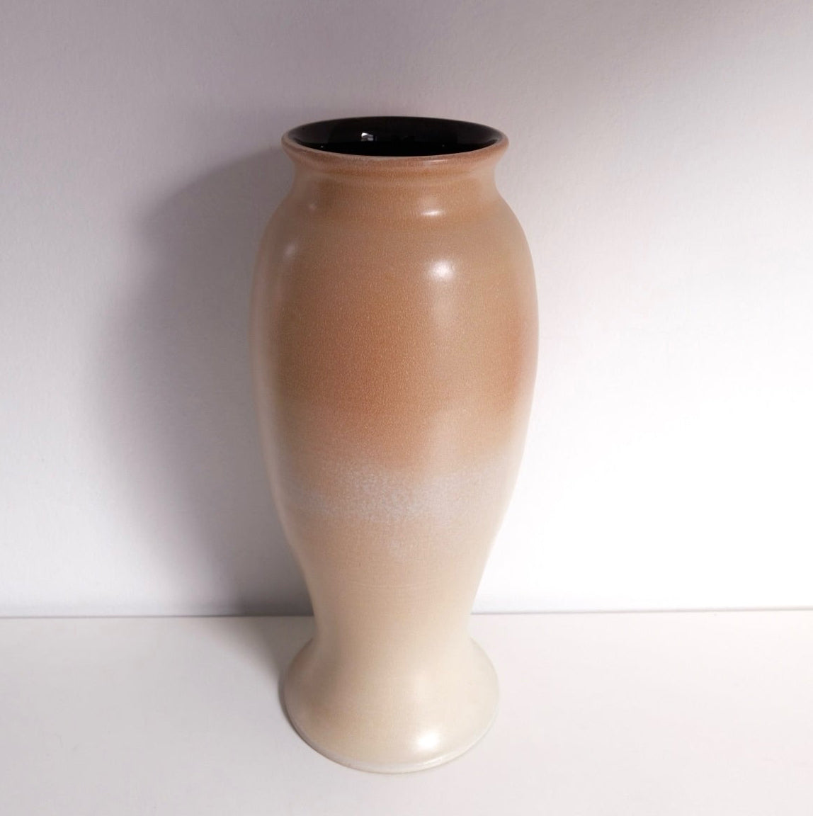 The Vase H37