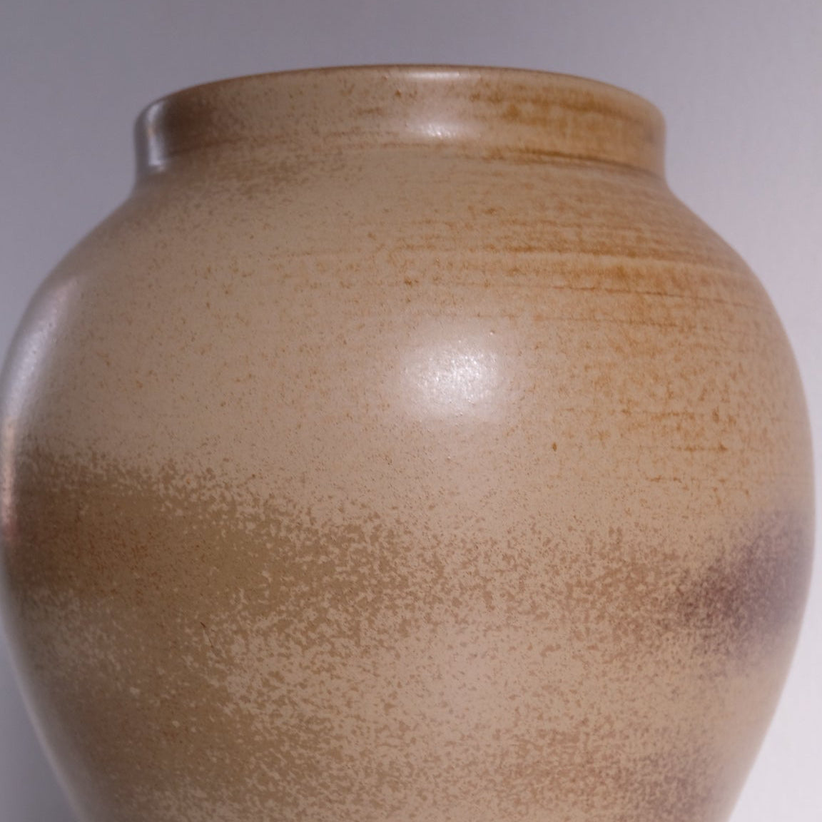 The Vase H27