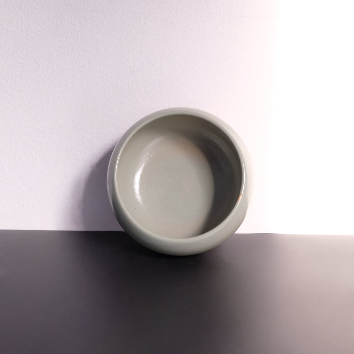 Rotund Bowl (Sage Hint)
