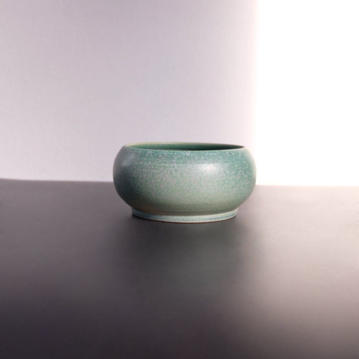 Rotund Bowl (Celadon)