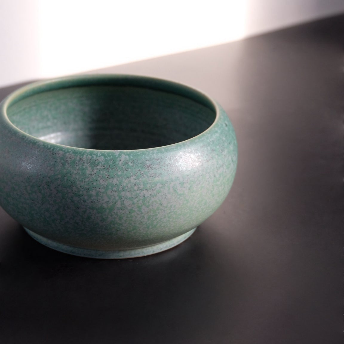 Rotund Bowl (Celadon)